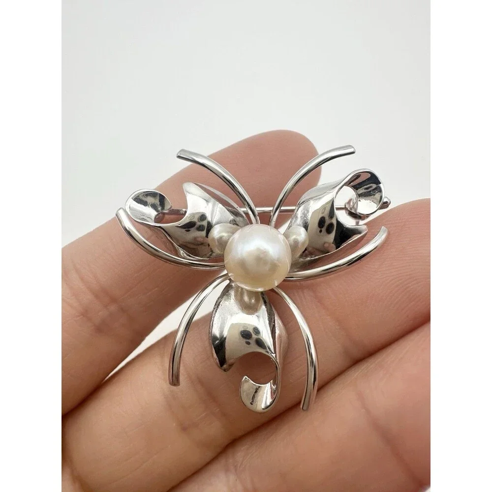 Vintage Silver & Genuine Pearl Flower Brooch Pin